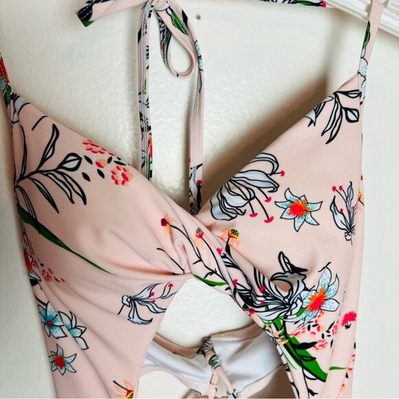 NWOT Cupshe Pink Floral Twist Front Striped Halter One Piece Cutout Swimsuit, M - Picture 8 of 14